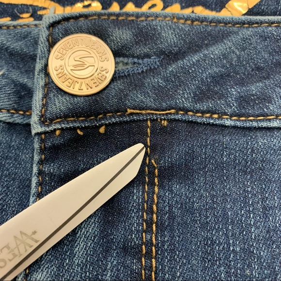 Seven7 High Waisted Denim Weekend Shorts With Longer Inseam Medium Wash Size 12 - Picture 10 of 15